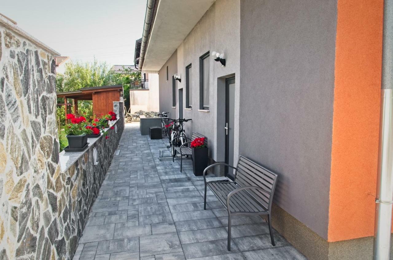 Apartments Drevi Ljubljana Exterior photo