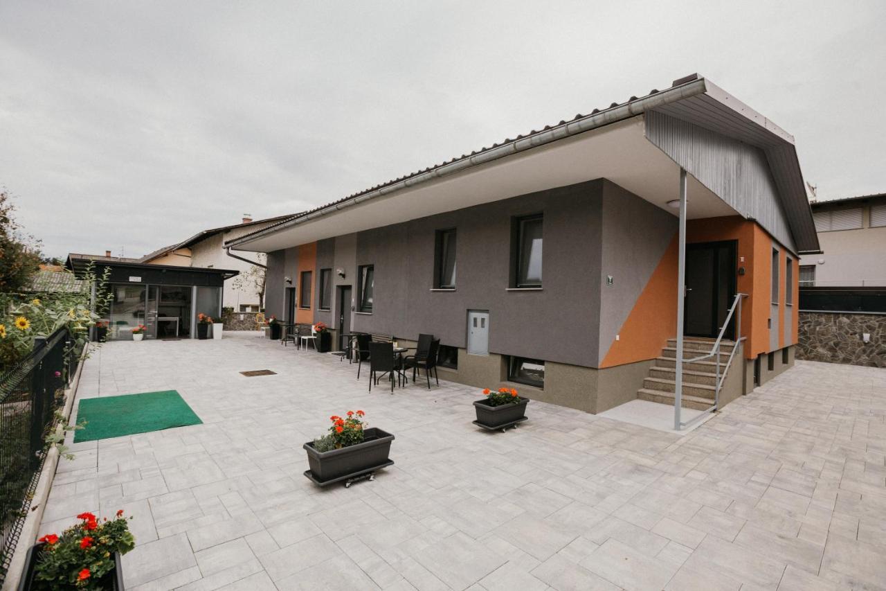 Apartments Drevi Ljubljana Exterior photo
